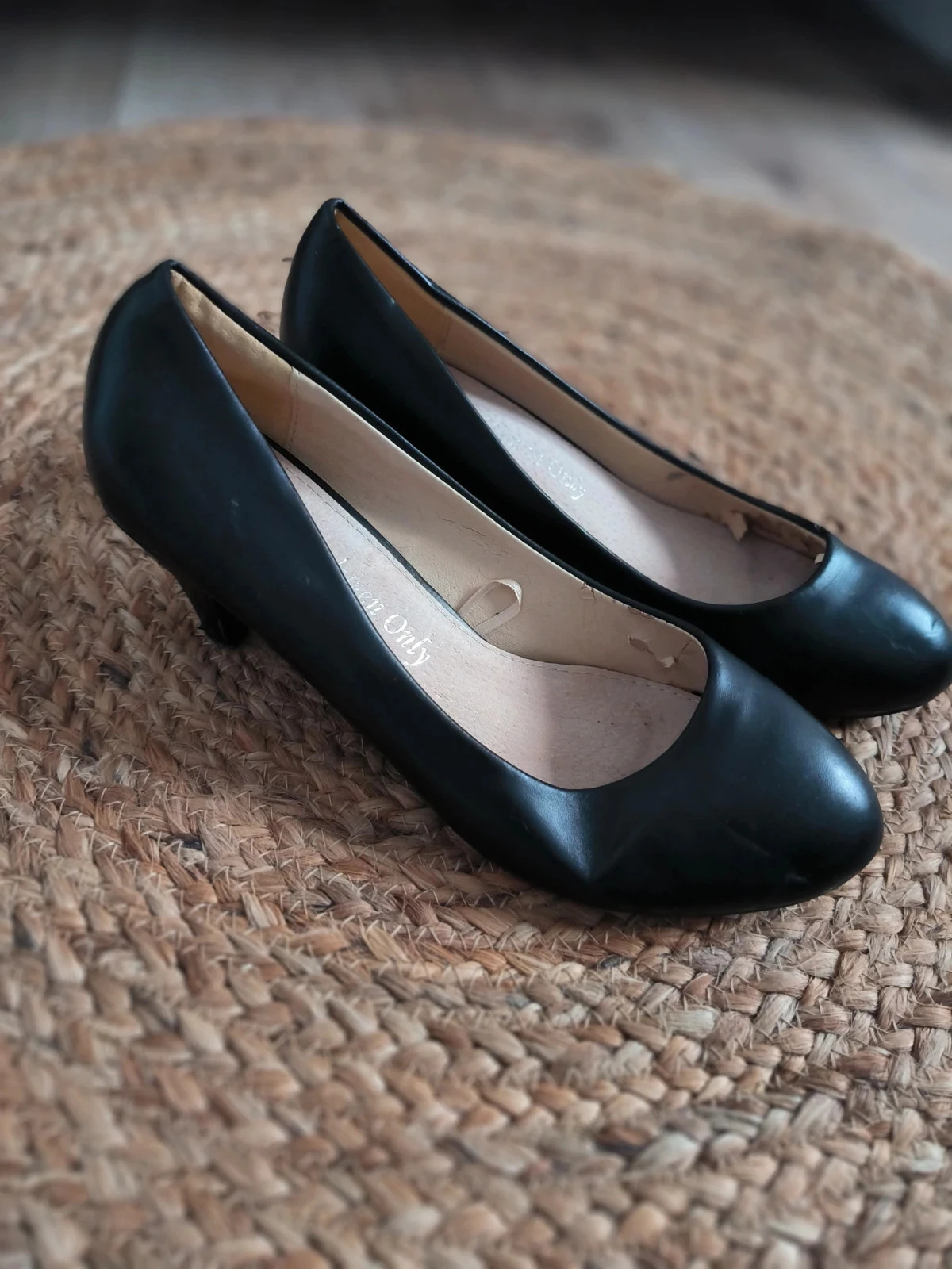 Escarpins petits talons noir women only taille 38